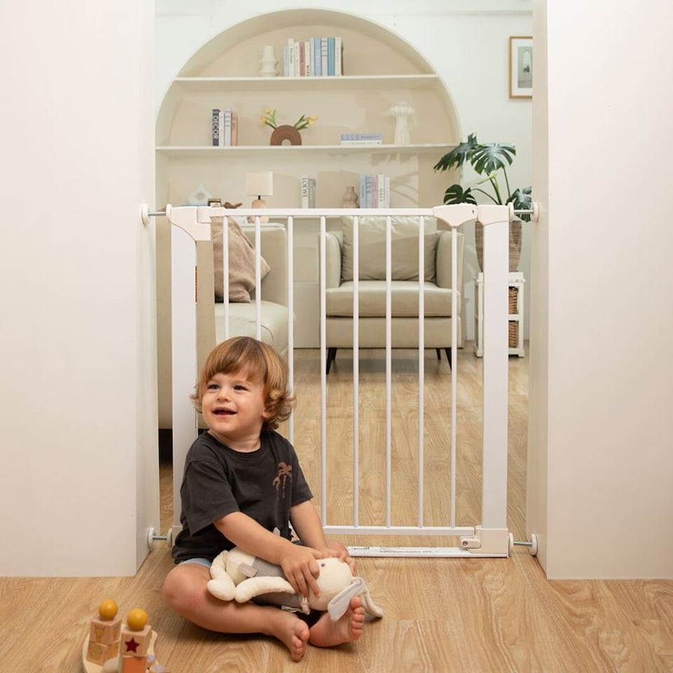 image 1 of Safetots SafeStep Gate, White, 110cm - 117cm, Extra Low Walkthough, 81cm Extra Wide Doorway, Extra Wide Gate for Stairs, Hallways and Doors, Baby and Toddler, Easy Installation