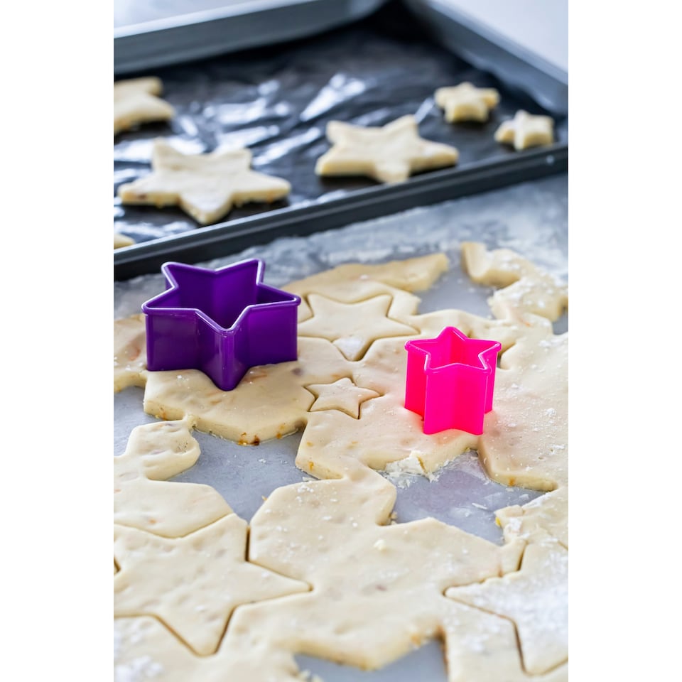 image 1 of Colourworks Star Shaped Cookie Cutters Set of 5