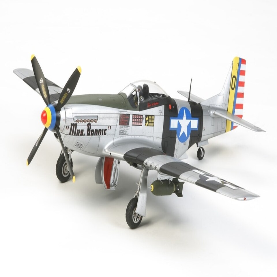 Tamiya North American P-51D/K Mustang Pacific (1:32 Scale)