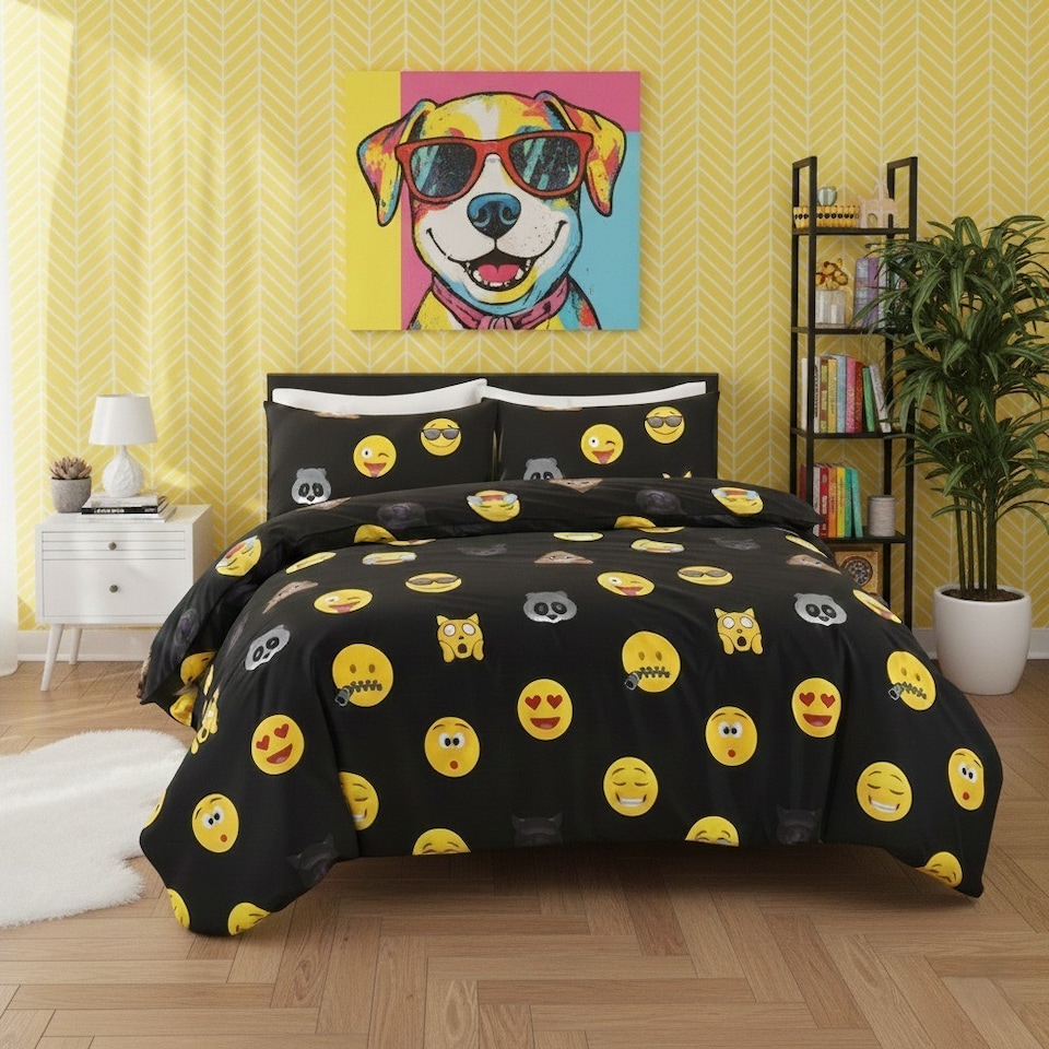 image 1 of Emoji Print Duvet Cover Set Cool Playful Bedding with Pillowcases | Black | Super King