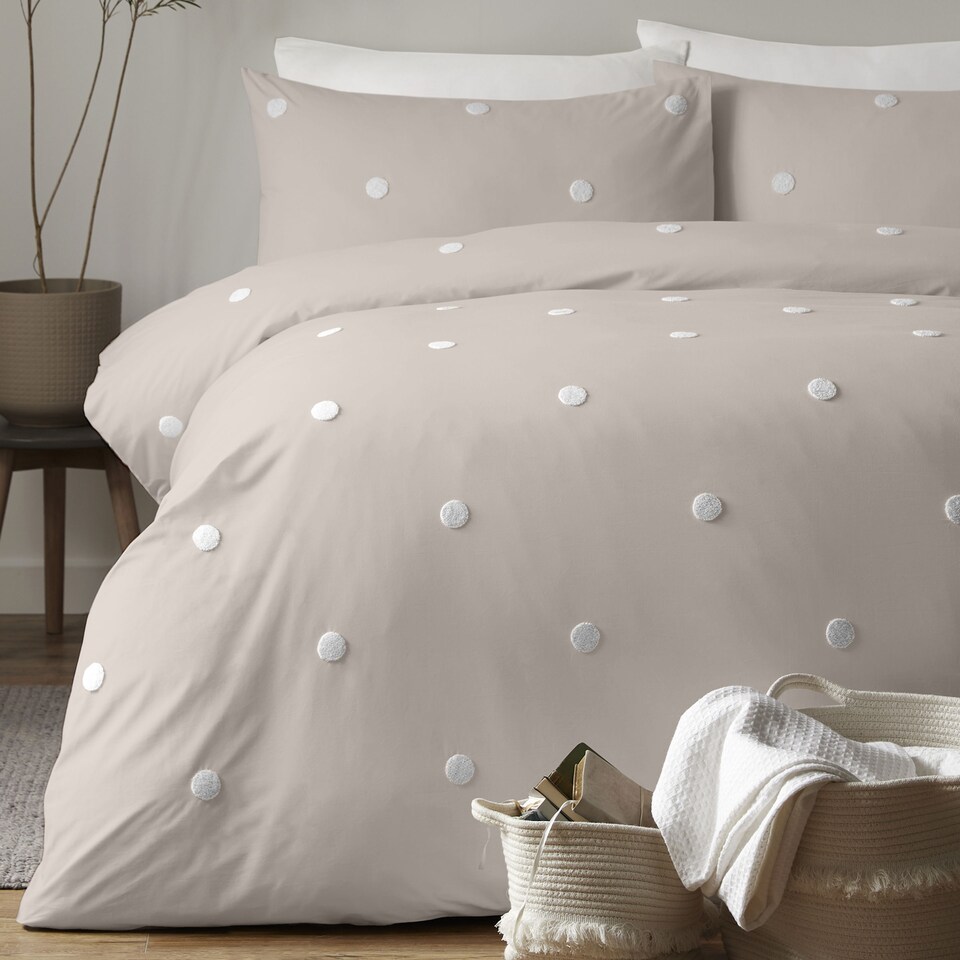 image 1 of Appletree Dot Garden Duvet Cover Set Linen with White Dots