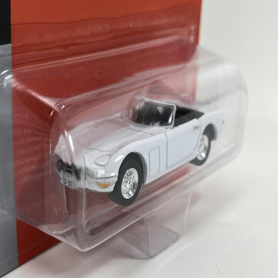 image 1 of James Bond 007 You Only Live Twice Toyota 2000GT 1967 1:64 Johnny Lightning JLPC002