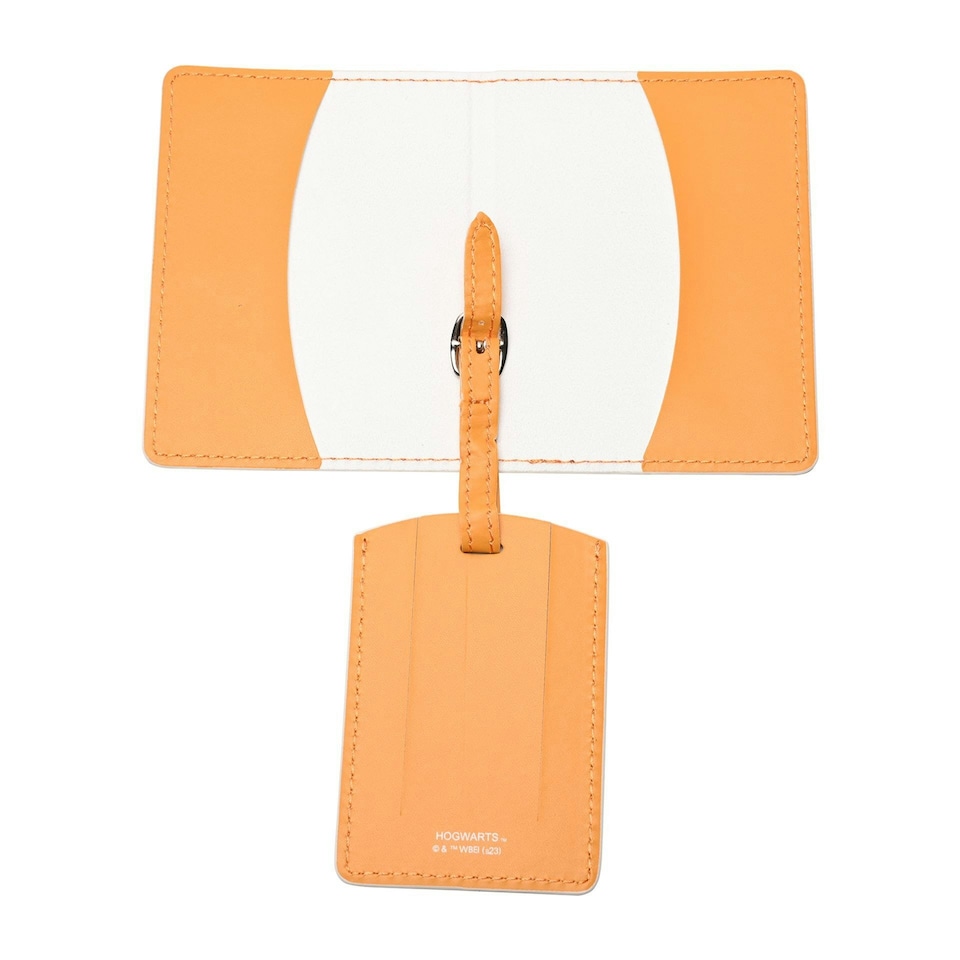 image 1 of Warner Bros Harry Potter Alumni Passport Holder & Luggage Tag - Hufflepuff