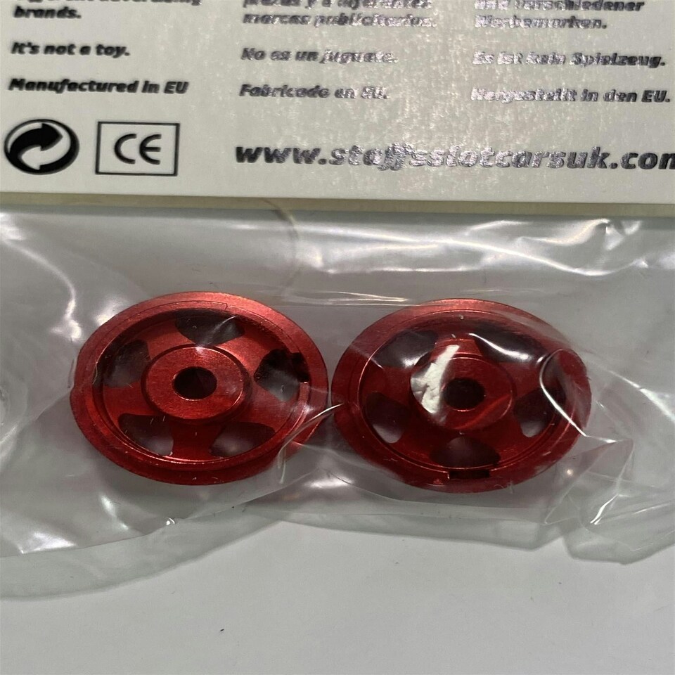 image 1 of Staffs Slot Cars UK 15.8 x 10mm Red 5 Spoke Alloy Wheels Staffs 18