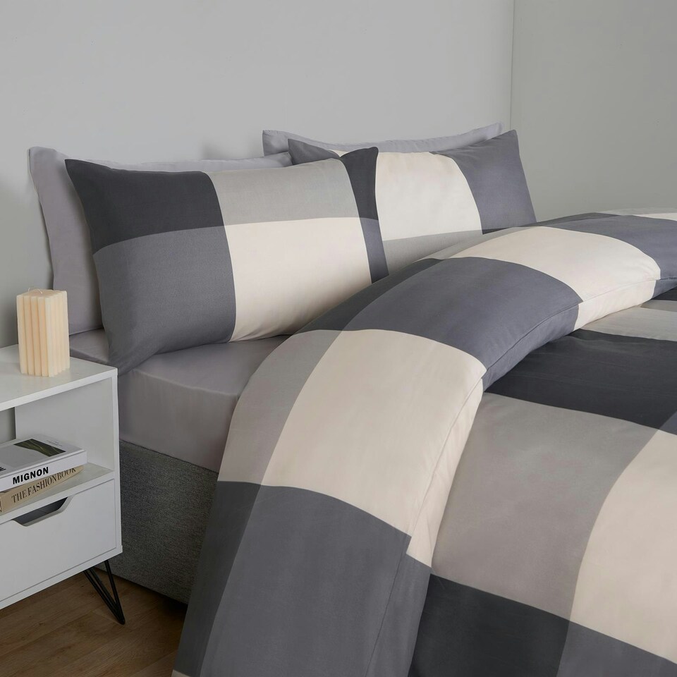 image 1 of OHS Gingham Check Reversible Duvet Cover and Pillowcase Bedding Set, Double - Grey