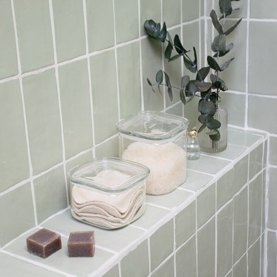 image 1 of Pebbly Square 500ml Glass Food Container With Glass Lid