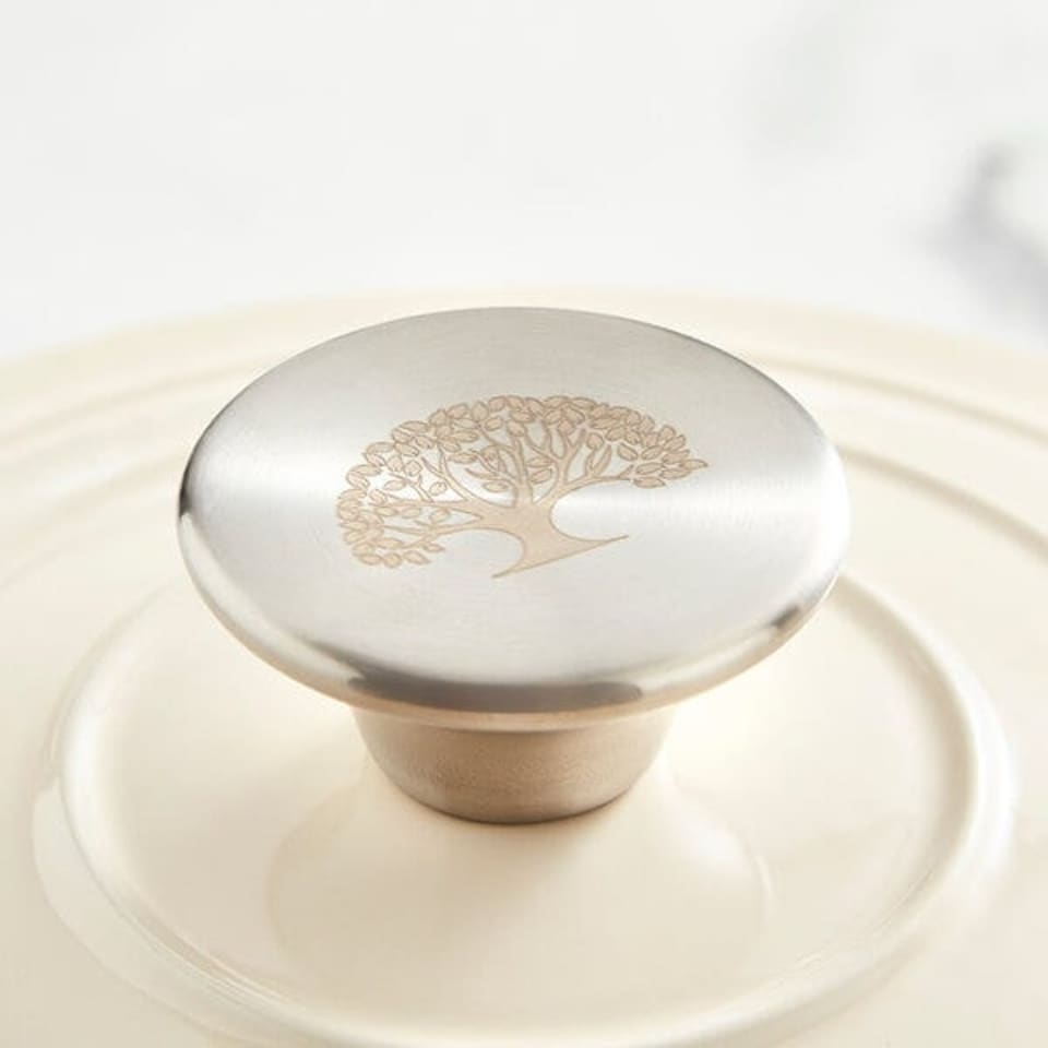 image 1 of Barbary & Oak 20cm Round Casserole Cast Iron Camembert Cream