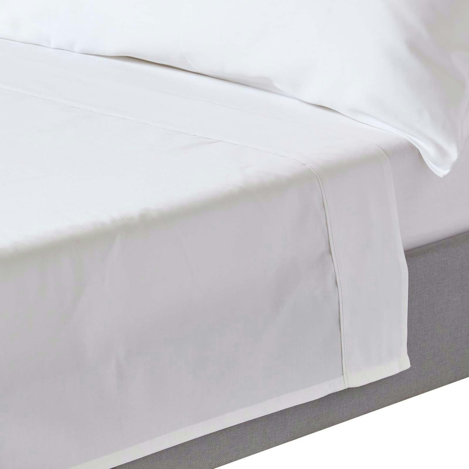 image 1 of Homescapes White Organic Cotton Flat Sheet 400 Thread count, Double White | Double