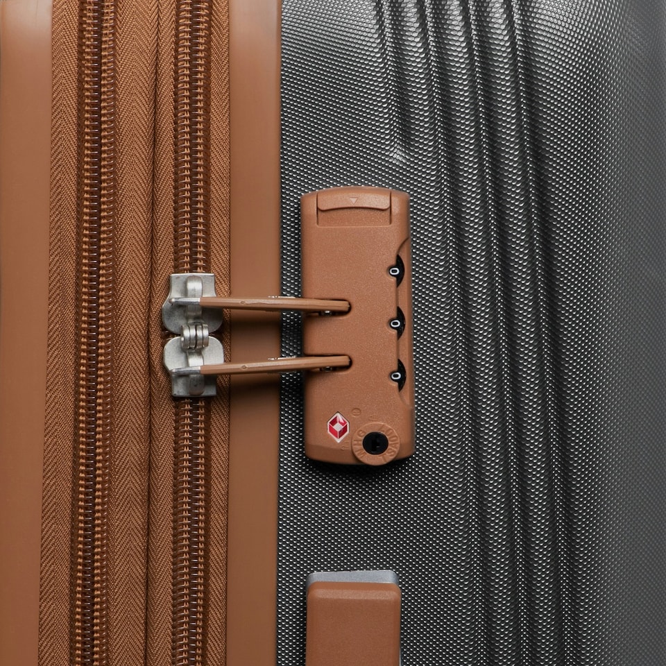 image 1 of IT Luggage Clarify Charcoal 4pc Suitcase Set with TSA Lock Grey