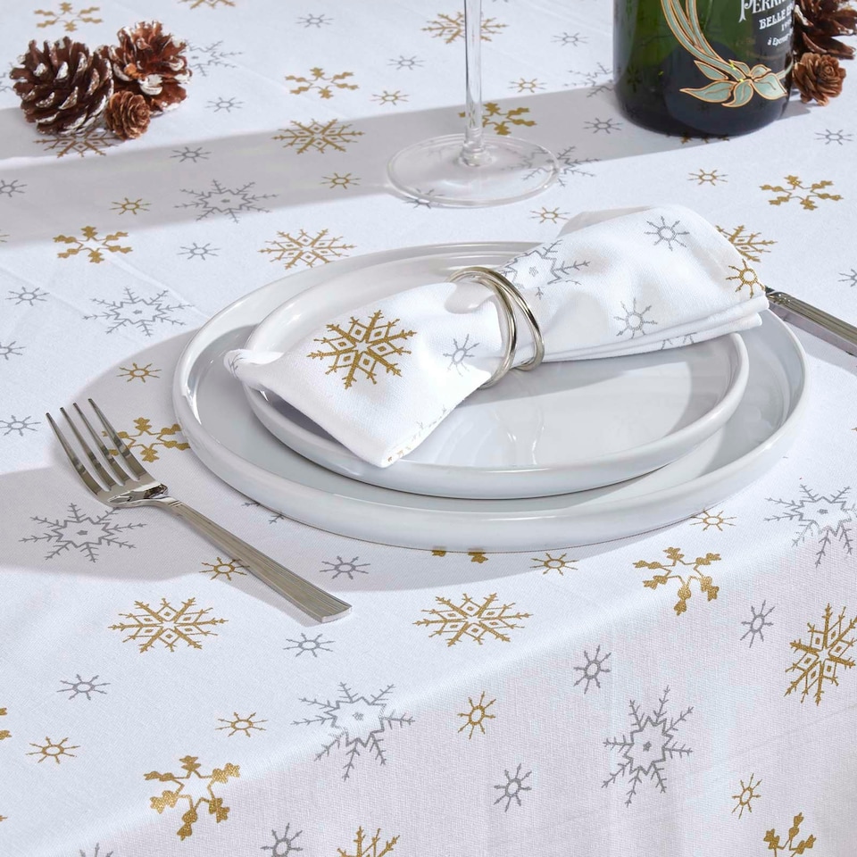 image 1 of Homescapes Christmas Gold Snowflake Cotton Fabric 4 Napkins Set