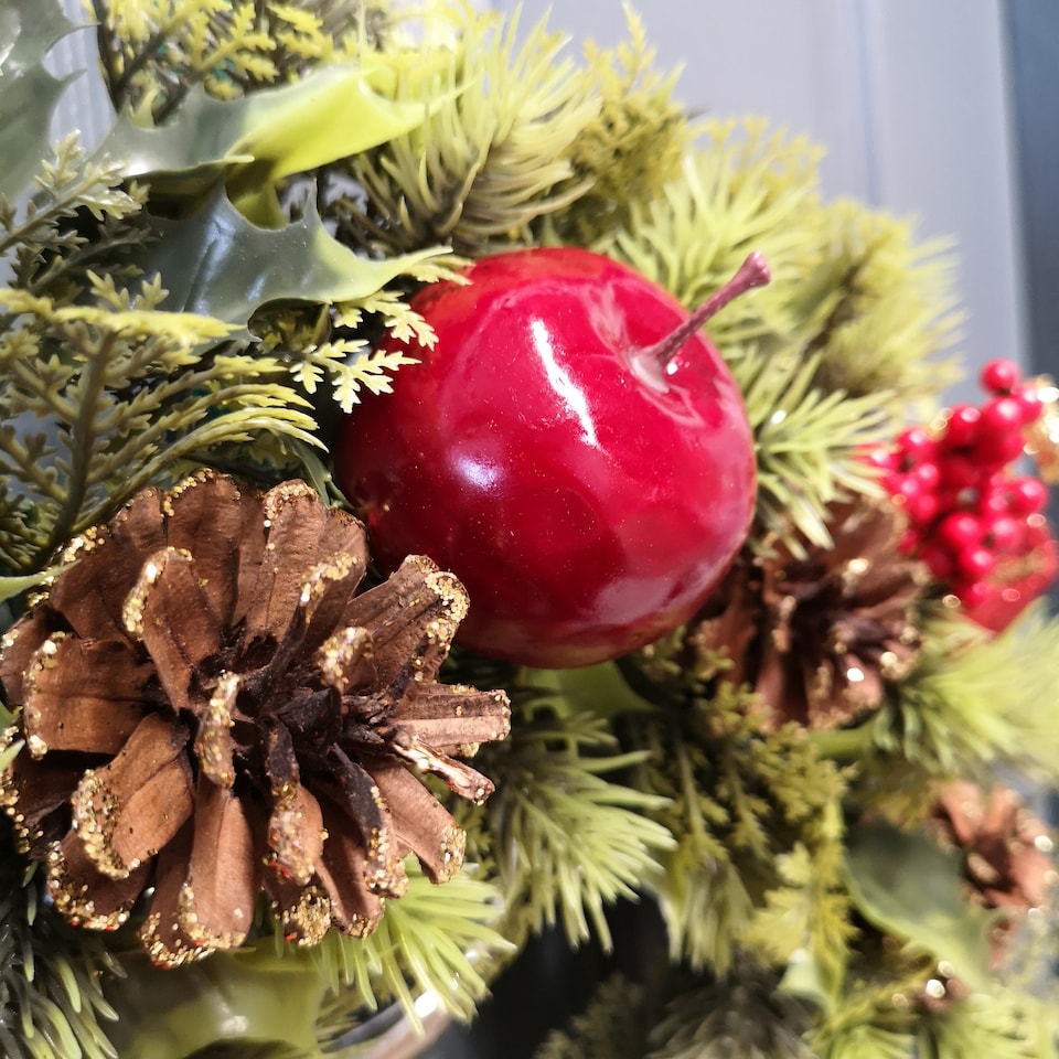 image 1 of Premier 45cm Indoor / Outdoor Christmas Wreath Decoration - Red & Green