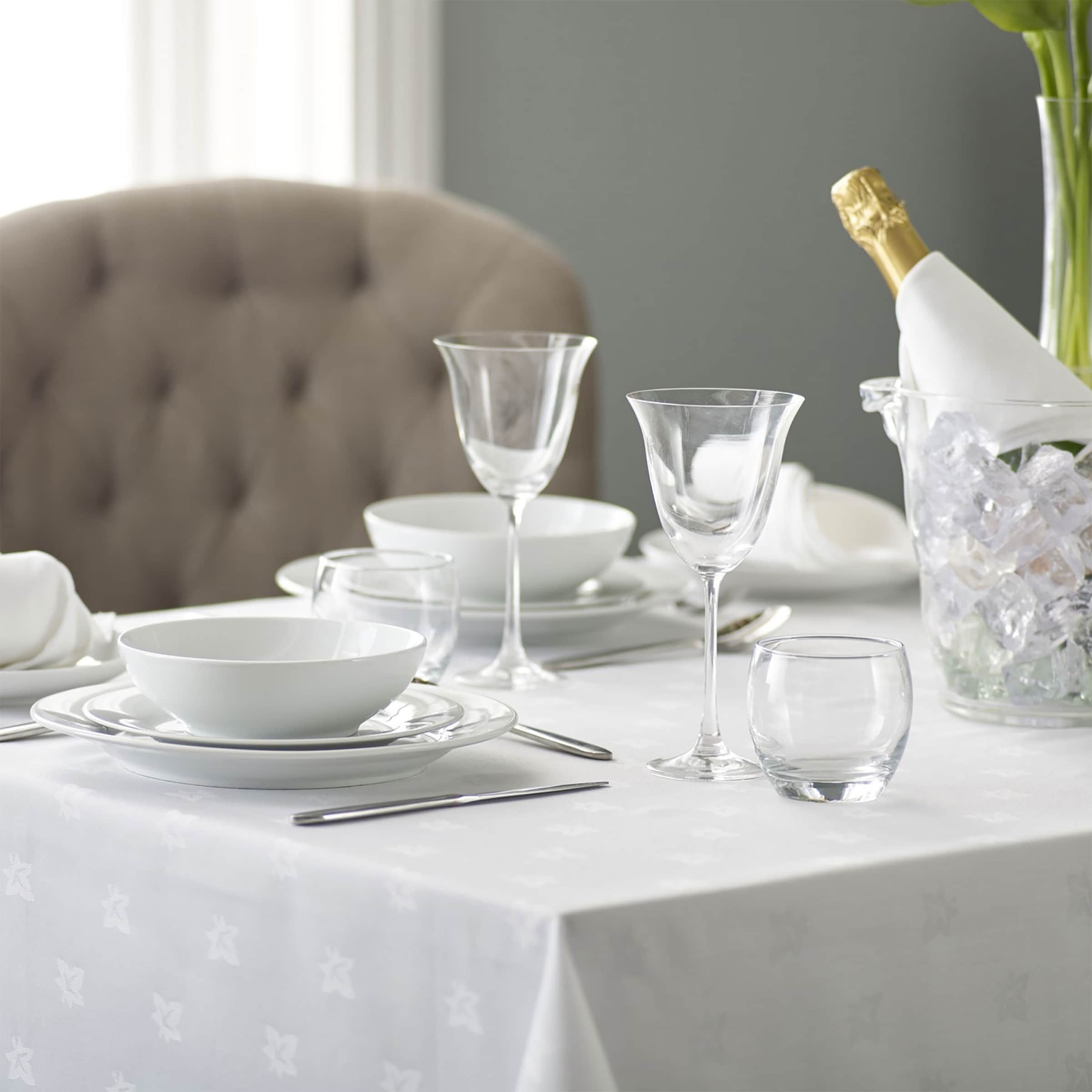 Vision Polyester Ivy Leaf Circular Tablecloth in White | Size: 173 cm