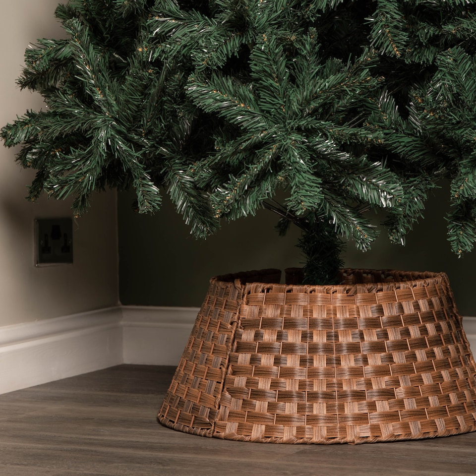 image 1 of 40/58cm Samuel Alexander Medium KD Plastic Wicker Rattan Woven Christmas Tree Skirt in Brown