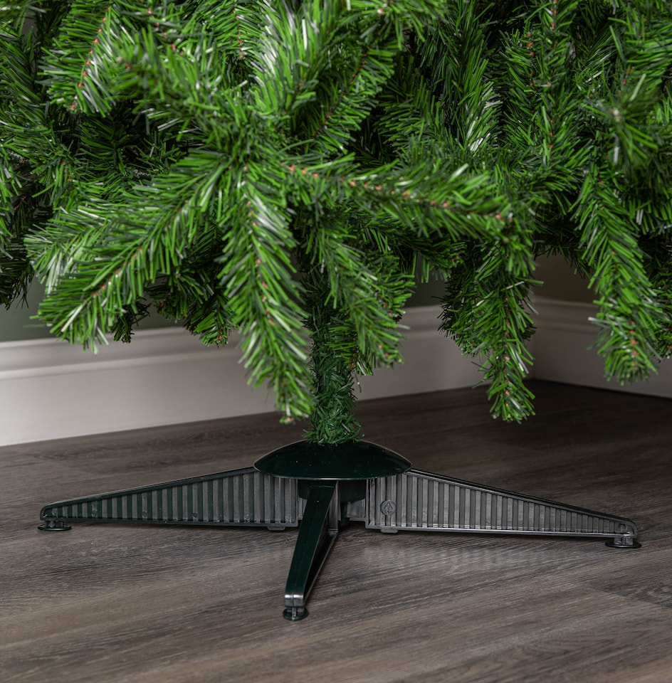 image 1 of 6ft Green Colorado Spruce Artificial Christmas Tree with 481 tips