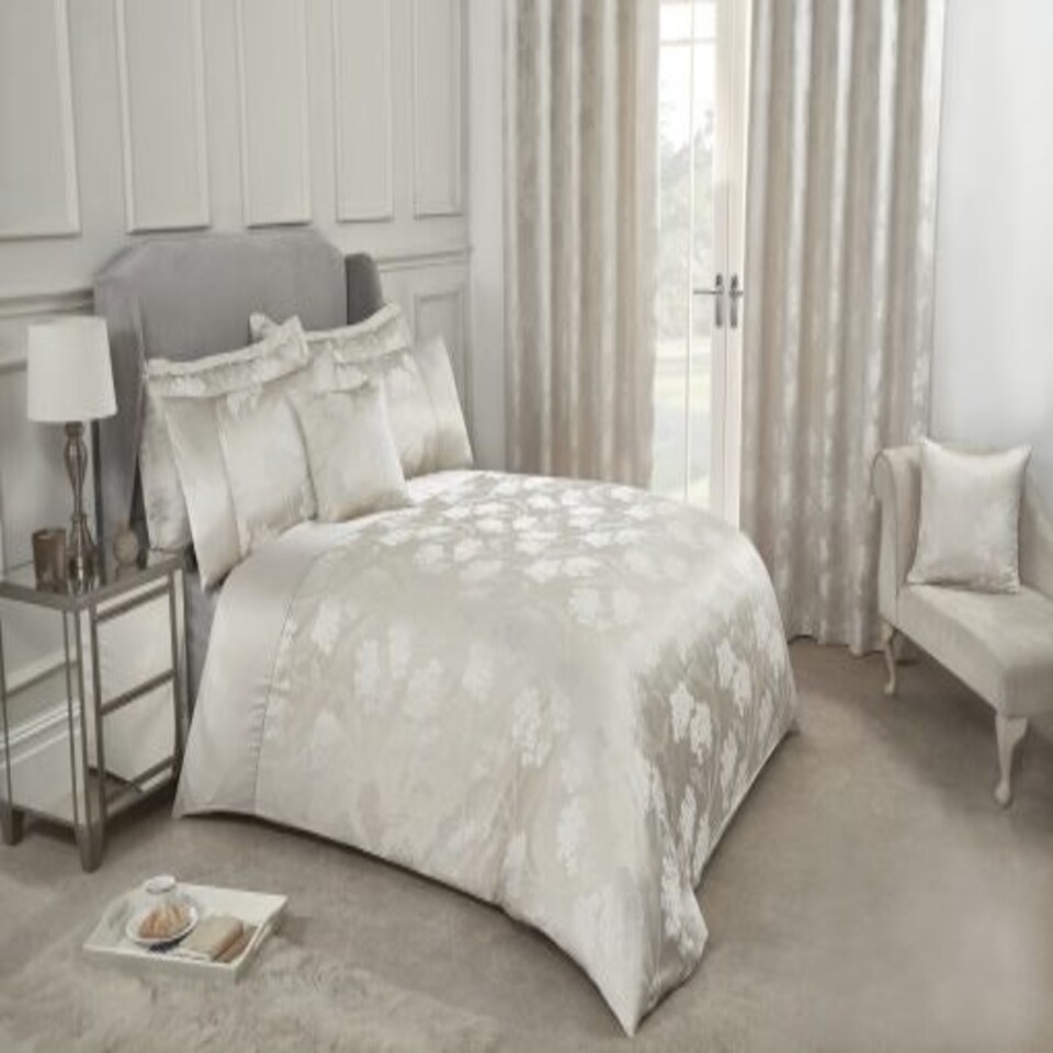 image 1 of English Garden Duvet Set Double Bed Cream