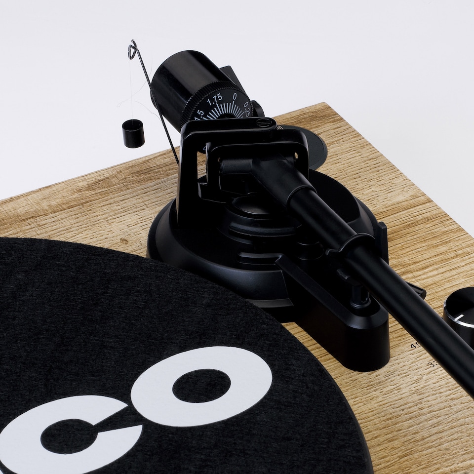 image 1 of LENCO LBT-188PI - Turntable with Bluetooth transmission, wood