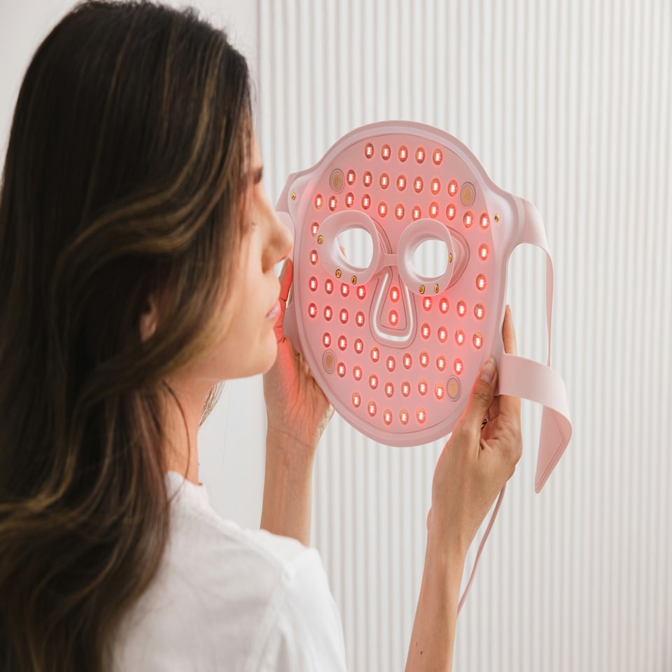 image 1 of Beautifly Aura Glam PRO LED Light Therapy Collagen Mask Pink