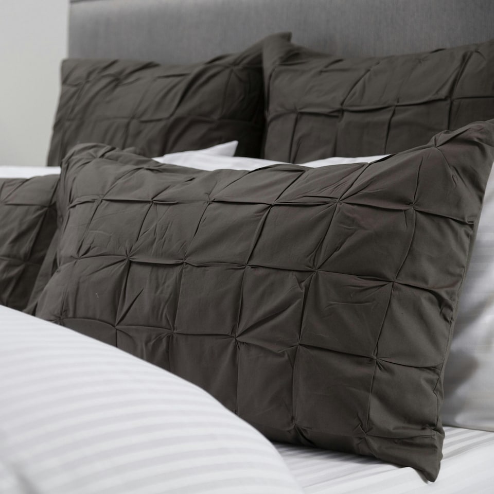 Belledorm Darley Housewife Pillowsham - Charcoal Grey - One Size