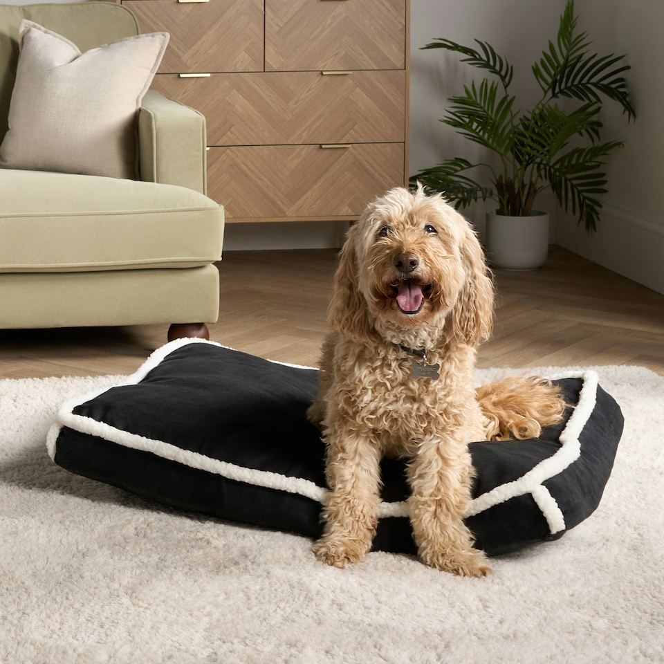 image 1 of OHS Sherpa Bind Rectangular Soft Plump Plush Cosy Pet Dog Cat Crate Cushion Bed Mat Multi | Pink and Red | L