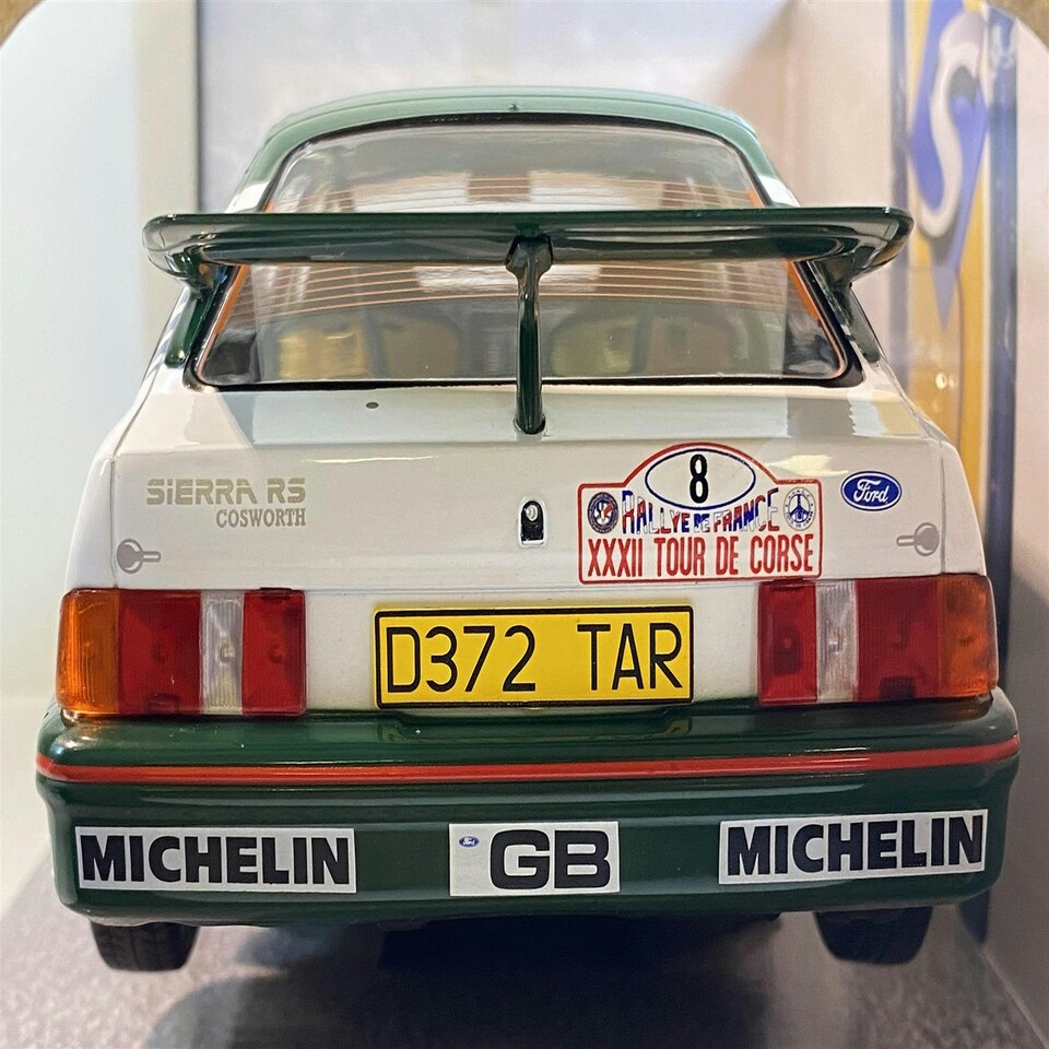 image 1 of Ford Sierra RS Cosworth TDC 1988 Auriol Occelli  1:18 Solido 1806102