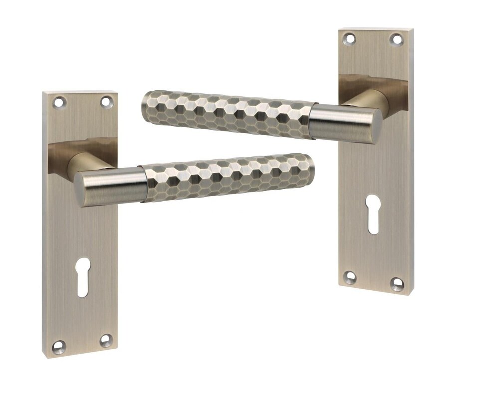 image 1 of Golden Grace Victorian Design Knurled Hex Cut Lock Handle on Backplate Antique Brass Finish with 3 Lever Lock and Hinges - 150mm x 40mm