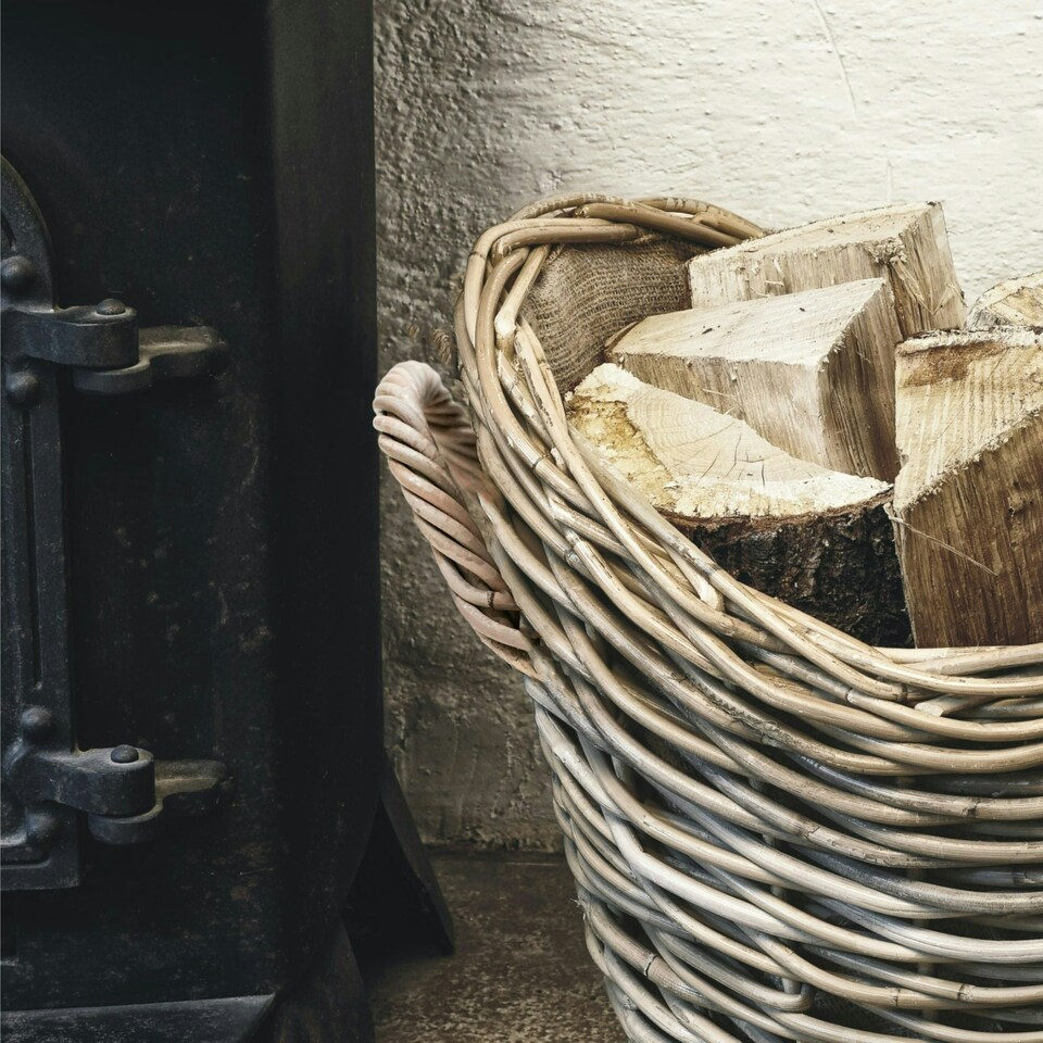 image 1 of Wicker Log Basket Oval Lined N/A