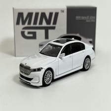 BMW Alpina B7 xDrive Alpine White LHD 1:64 Mini GT MGT00557L
