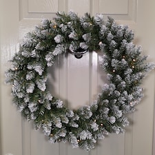 60cm Snow Tipped Christmas Wreath with 50 Warm White LEDs and 160 Bullet Tips