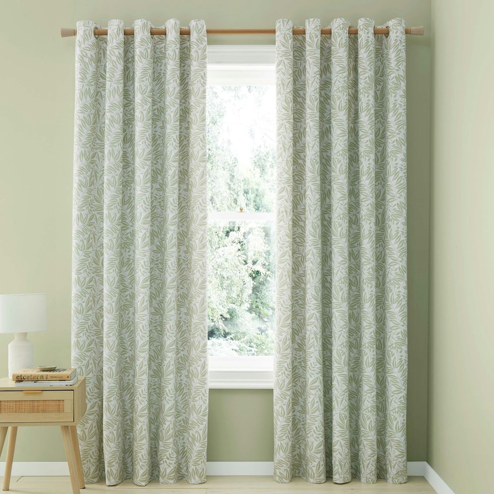 image 1 of Catherine Lansfield Sorrel Leaf 66x90 Inch Fully Reversible Eyelet Curtains Green