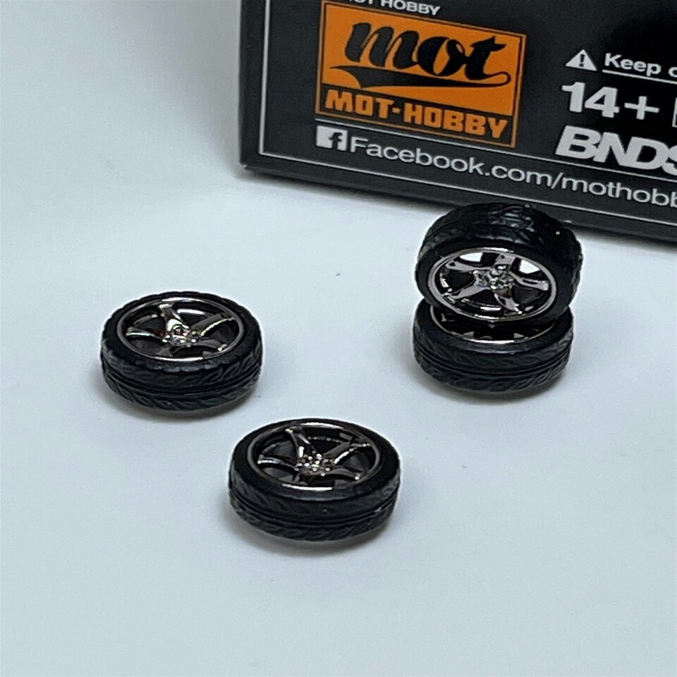 image 1 of BNDS Custom Wheel Parts Wheel and Tyre Set Black Chrome 1:64 MOT Hobby BC26402SBC