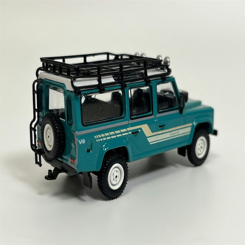 image 1 of Land Rover Defender 110 1985 County Station Wagon Green LHD 1:64 Mini GT MGT00590L