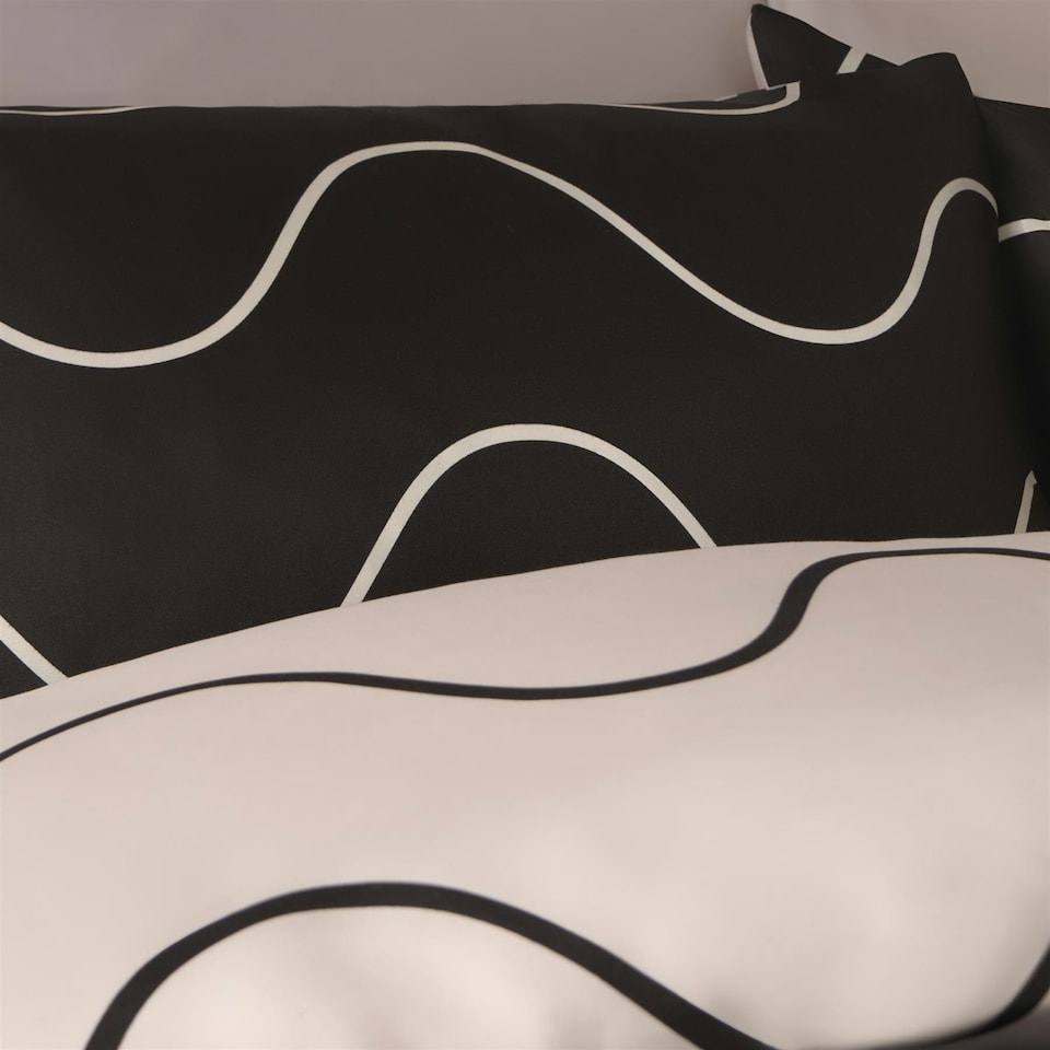 image 1 of OHS Reversible Waved Lines Print Soft Plush Duvet Cover Bedding Set, Double - Monochrome Multi | Monochrome | Double