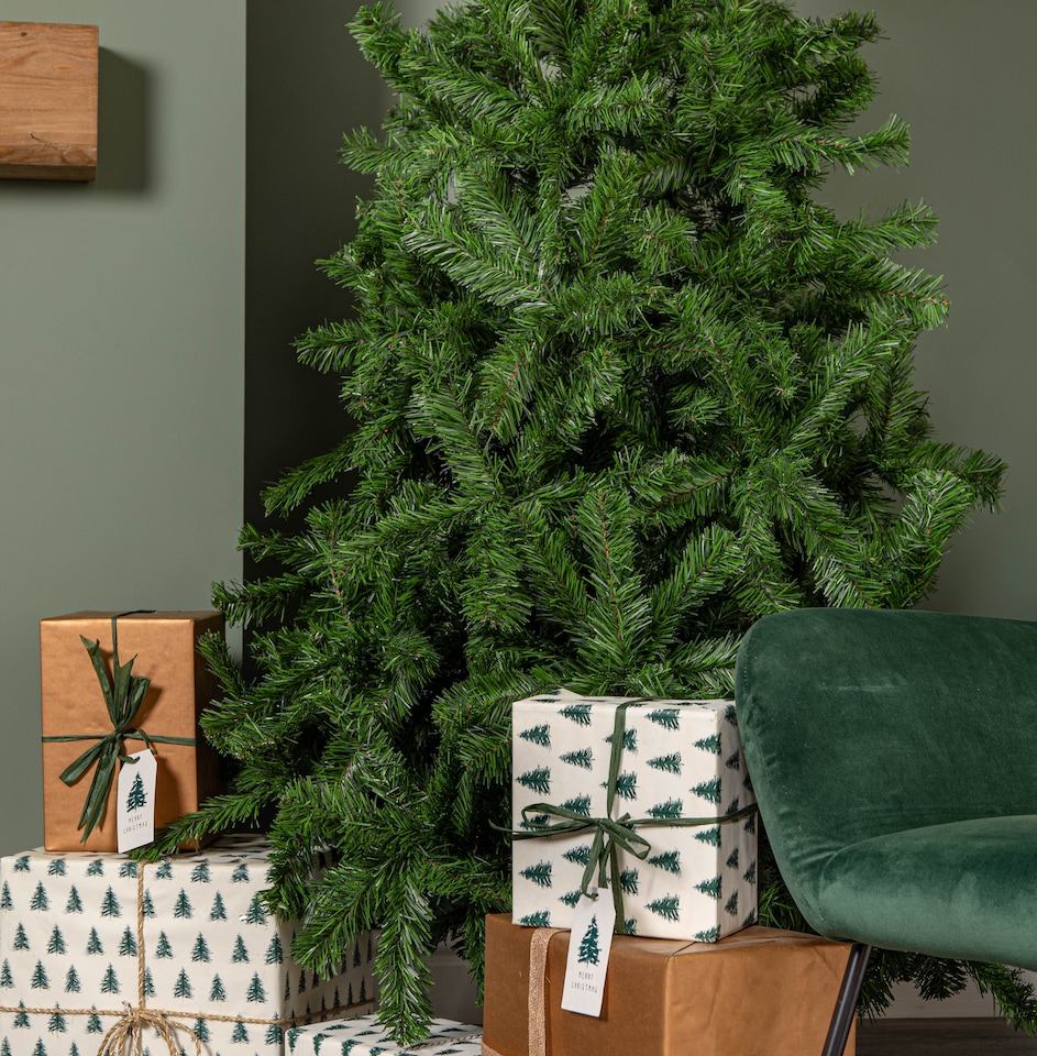 image 1 of 6ft Green Colorado Spruce Artificial Christmas Tree with 481 tips