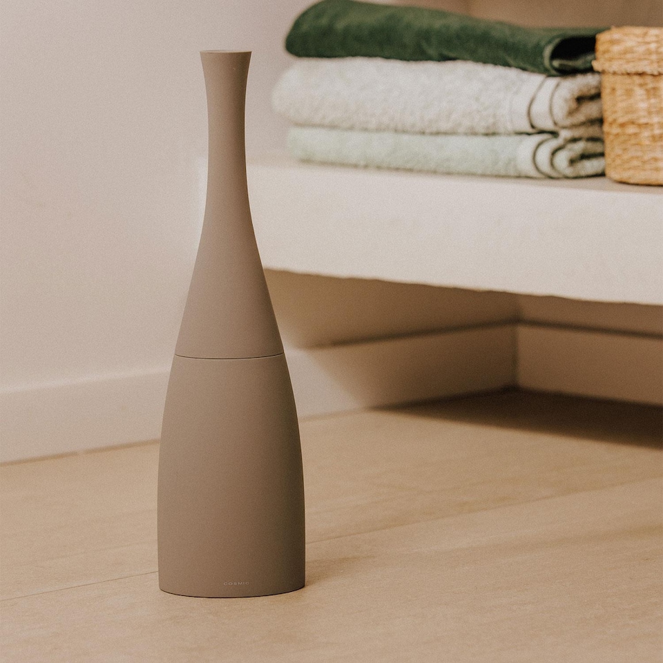 image 1 of COSMIC Toilet brush & holder, Lime,, Soft-finish coating, Saku Collection