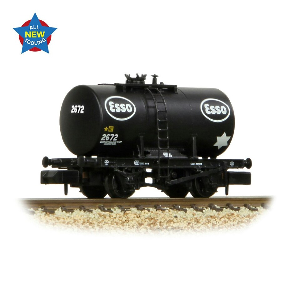 Graham Farish 20t Anchor-Mounted Tank Wagon Esso Black 2672