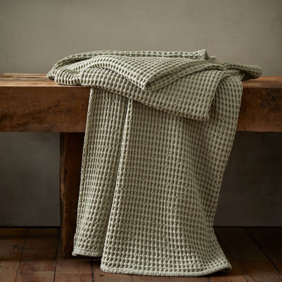 image 1 of Pineapple Elephant Jaipur Chunky Waffle Cotton Blanket Throw