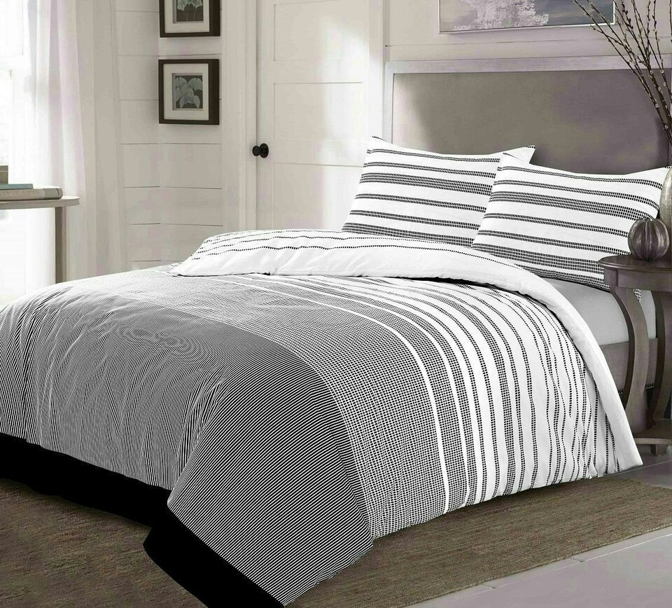 image 1 of Maximus Striped Duvet Cover Set - King - White | White | King