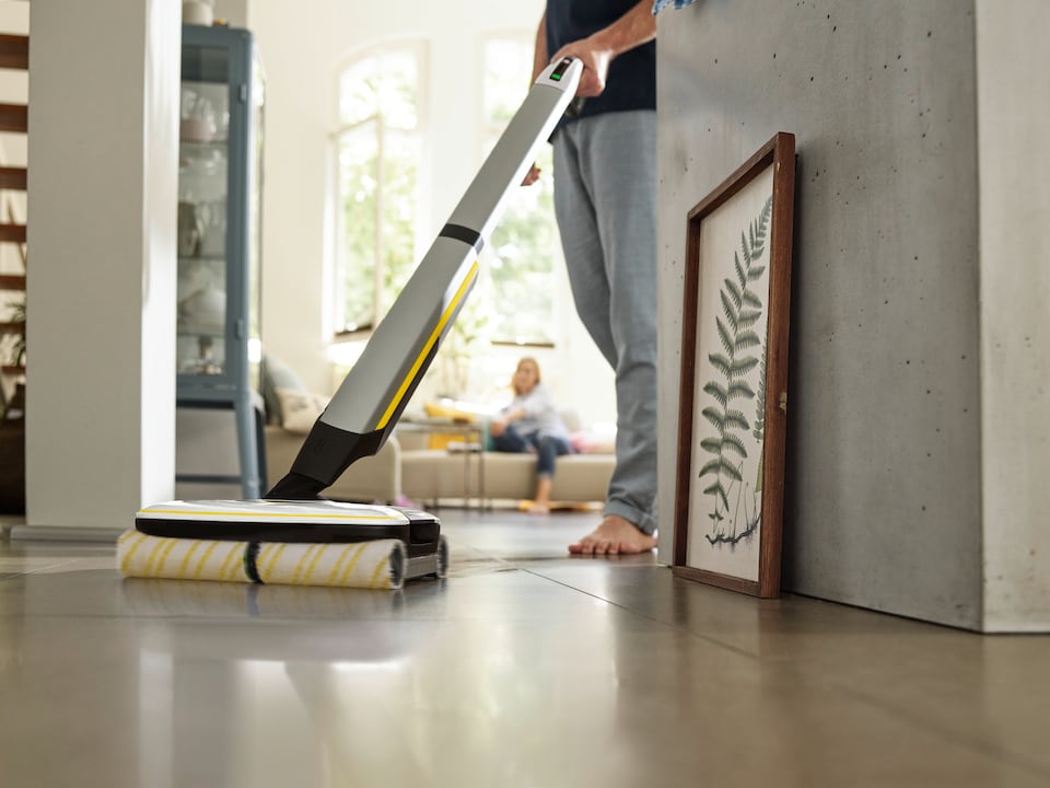 image 1 of Kärcher FC 7 Cordless Hard Floor Cleaner