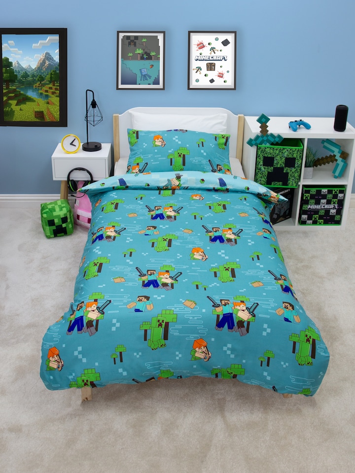 image 1 of Minecraft LevelUp Single Duvet Cover Set