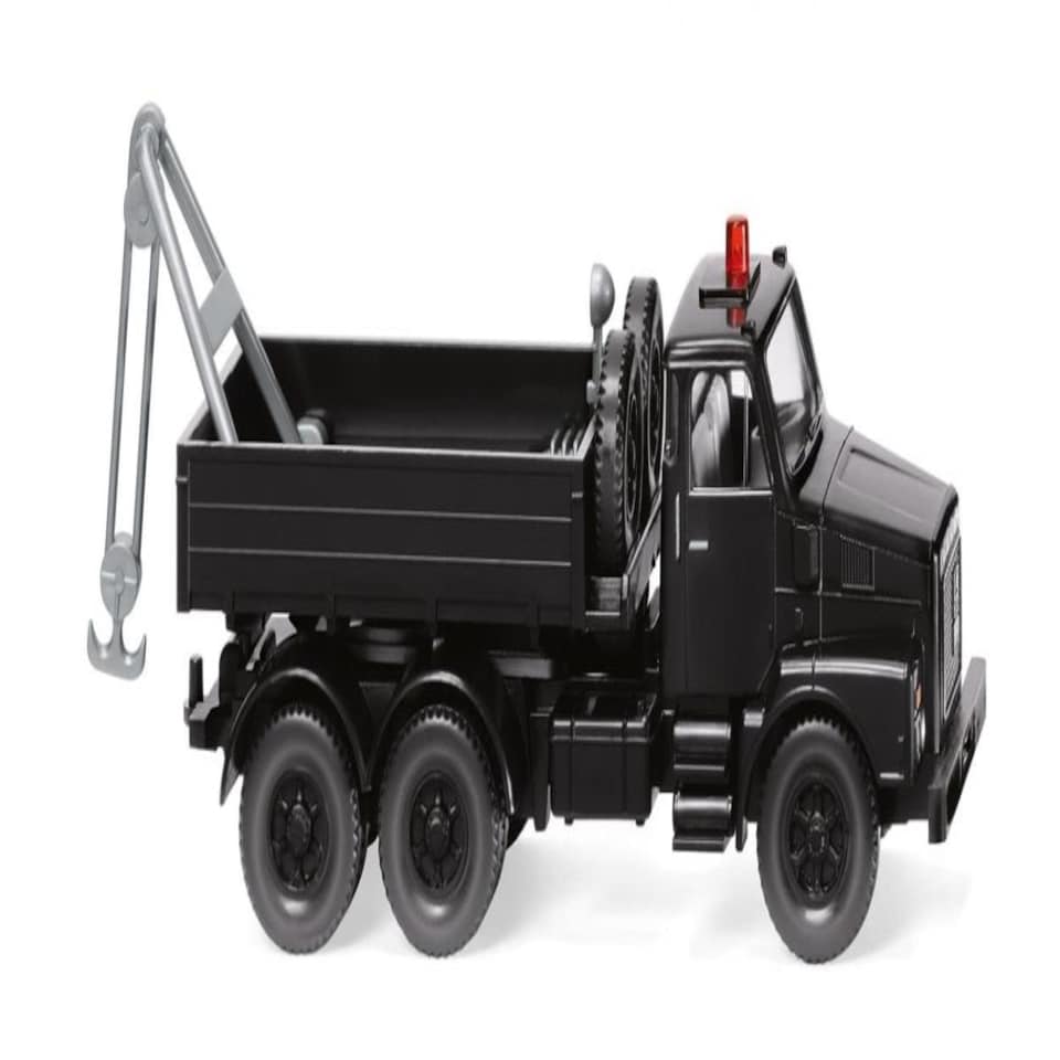 Wiking Volvo N10 Tow Truck Black 1973-85