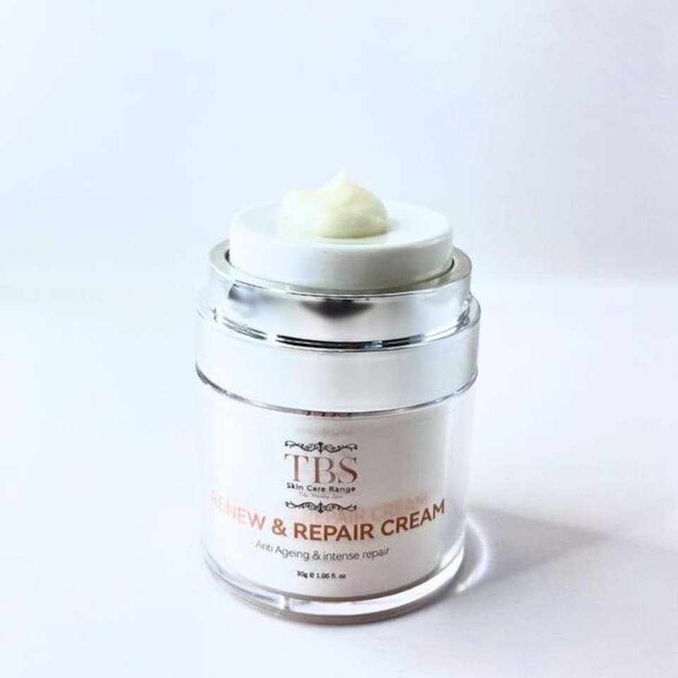 image 1 of TBS Renew & Repair Face Cream 30g
