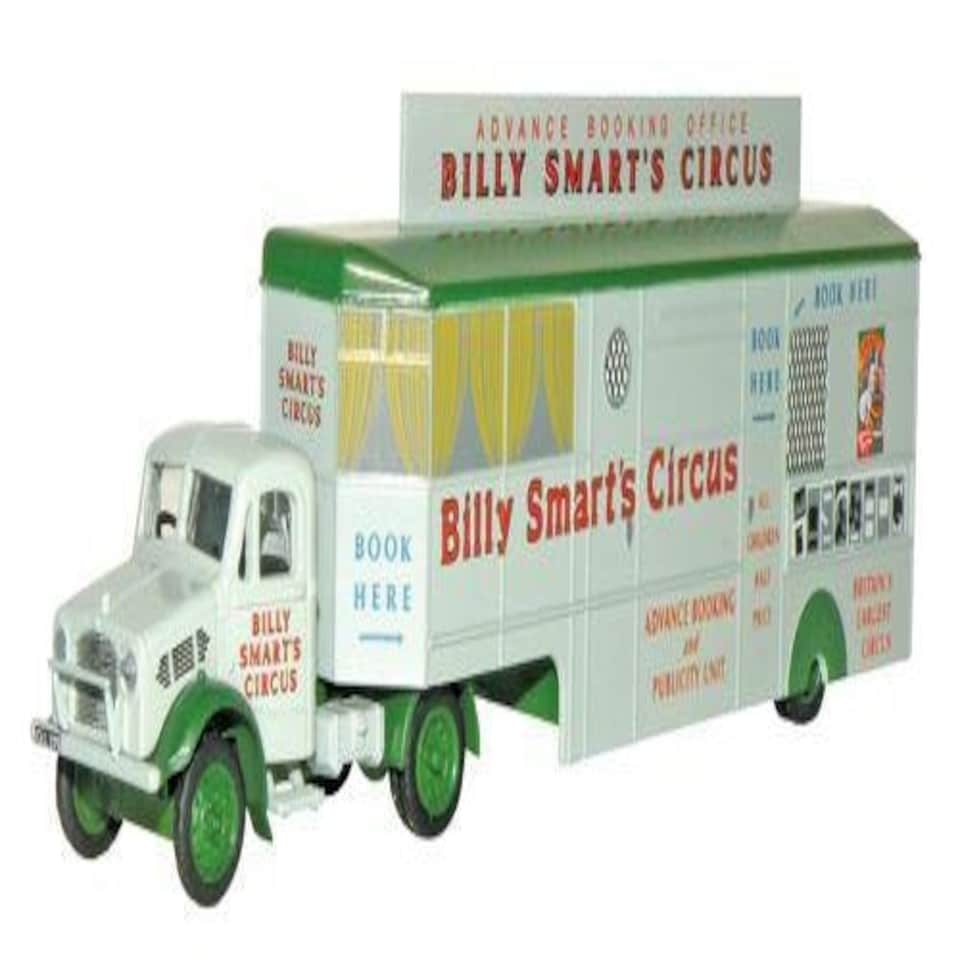 Oxford Diecast Bedford OX Booking Office Billy Smarts
