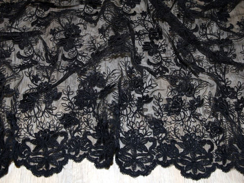 Black Heavy Guipure Lace Fabric for Bridal, Dressmaking, 137cm / 53" Wide - per metre