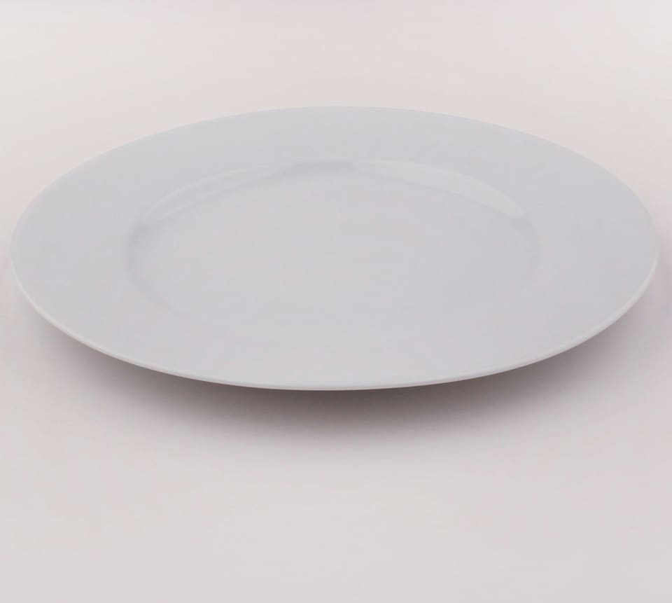 image 1 of Glim Glam Dessert Plates Set 7.5” Porcelain White 6pc Set Rim | White