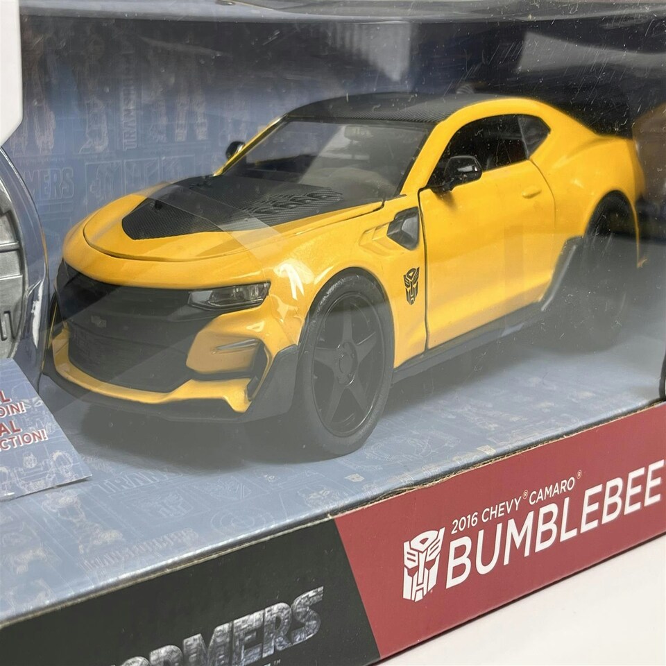 image 1 of Transformers 2016 Chevy Camaro Bumble Bee with Collectible Coin 1:24 Jada 253115002