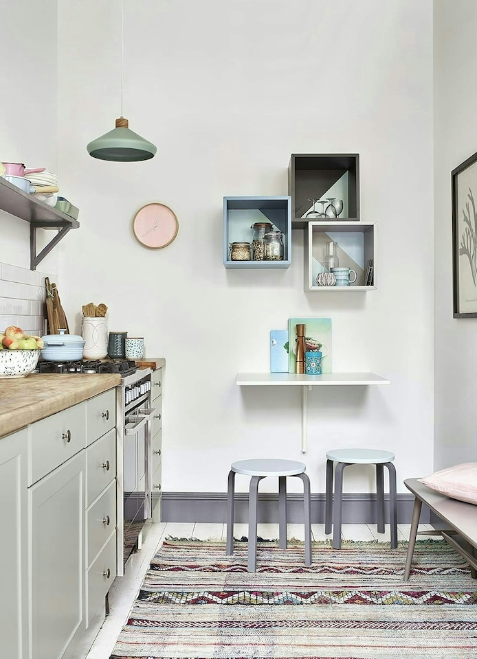 image 1 of Dulux Easycare Kitchen Matt Emulsion Paint - White Cotton 2.5L