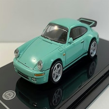 Porsche RUF CTR Yellowbird 1987 Mint Green 1:64 Scale Paragon 55293L