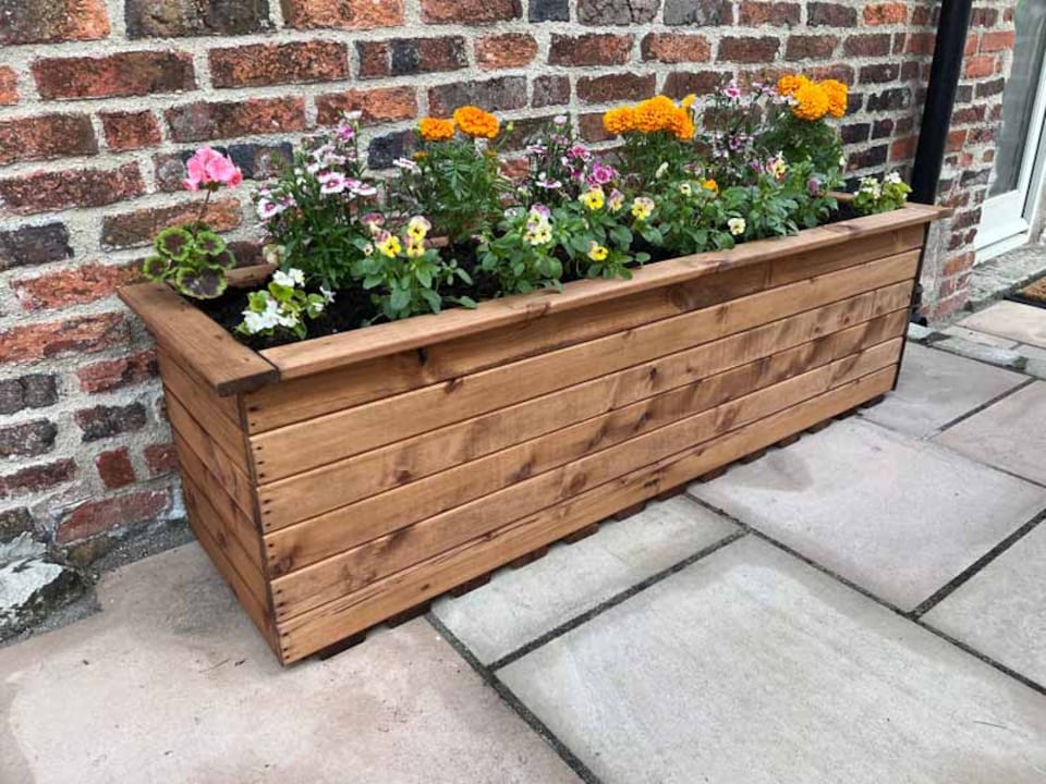 image 1 of The Willoughby Extra Large Sleeper Trough - Wood - L48 x W161 x H45.5 cm - Fully Assembled
