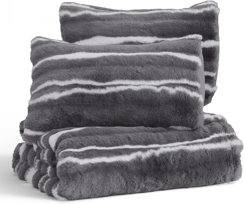 Sweet Dreams Bubble Faux Rabbit Fur Duvet Cover and Pillowcase Set