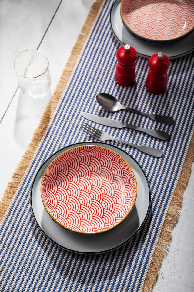 image 1 of Mikasa Set of 4 Red and Blue Arc 2 Toned Stoneware Pasta Bowls